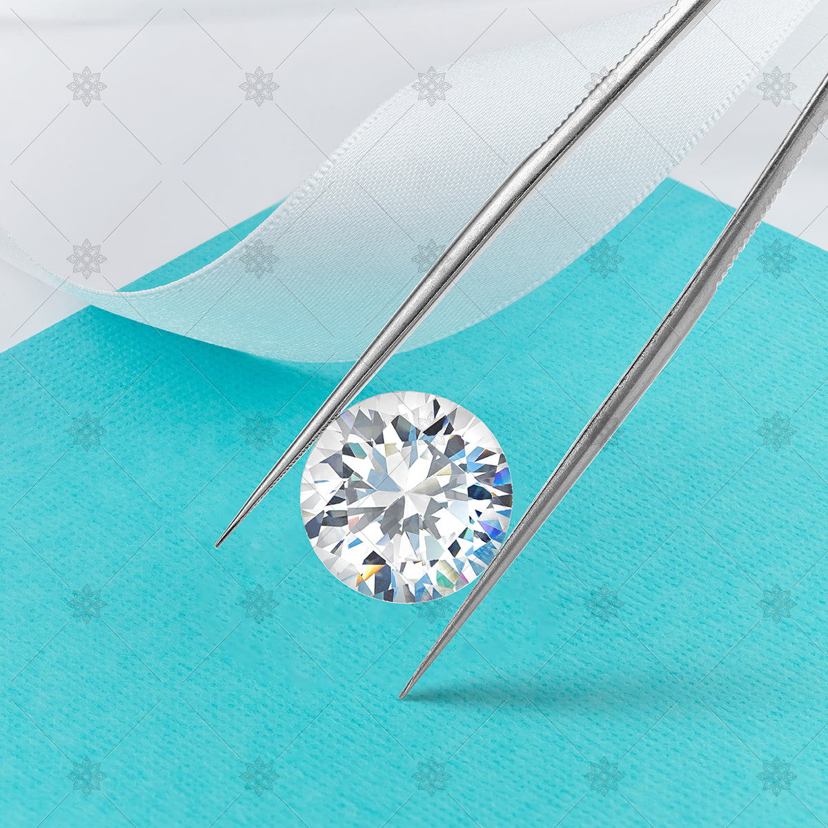 Solitaire Diamond in Tweezers on Tiffany Blue Background - JG4018