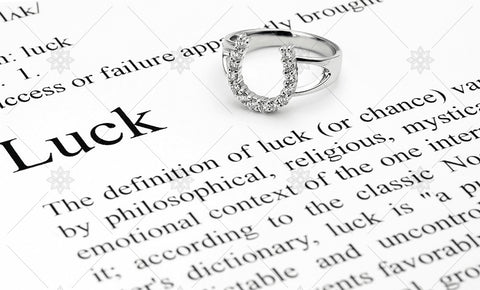 Lucky Horseshoe Ring - MJ1032