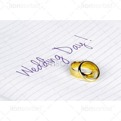 wedding rings wedding day