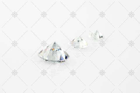 Three Certified Diamonds - RT1002