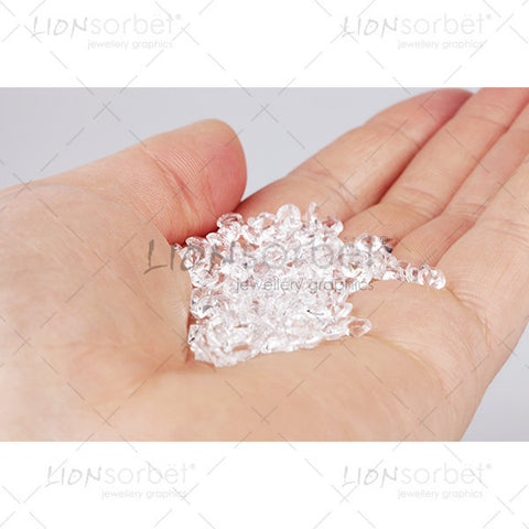 diamond scoop in hand