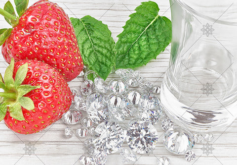Strawberry Diamonds - MJ1014