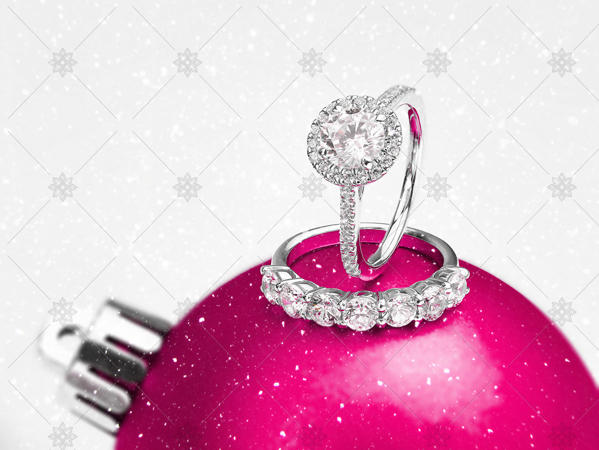 Winter Rings on Pink Christmas Bauble - WC1002